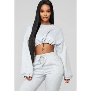 Fashion Nova Cropped Sweatshirt